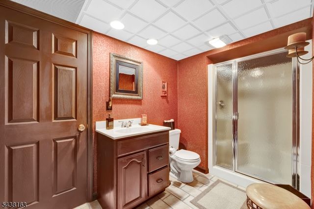 1 Bailiwick Dr, Warren Twp., NJ 07059