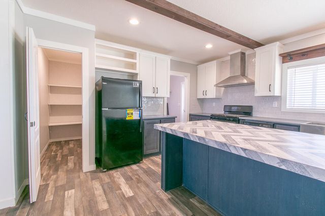 151 Glorieta Street, Moriarty, NM 87035