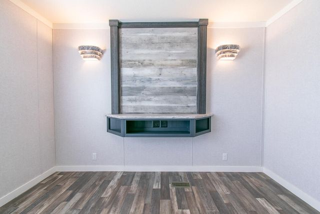 151 Glorieta Street, Moriarty, NM 87035