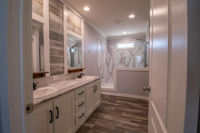 151 Glorieta Street, Moriarty, NM 87035