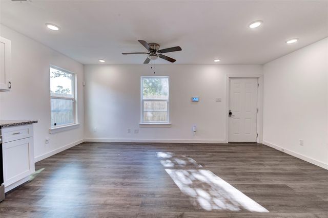 6309 Sandra Street, Houston, TX 77028