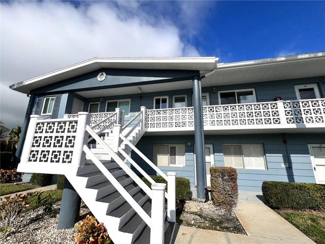 250 126TH AVENUE 202, Treasure Island, FL 33706