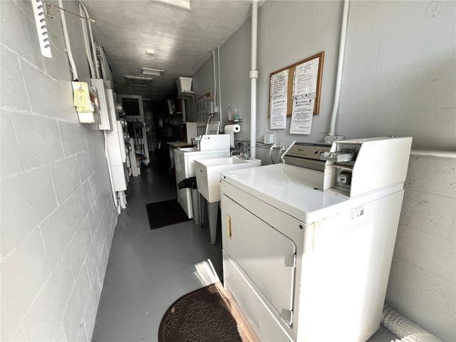 250 126TH AVENUE 202, Treasure Island, FL 33706