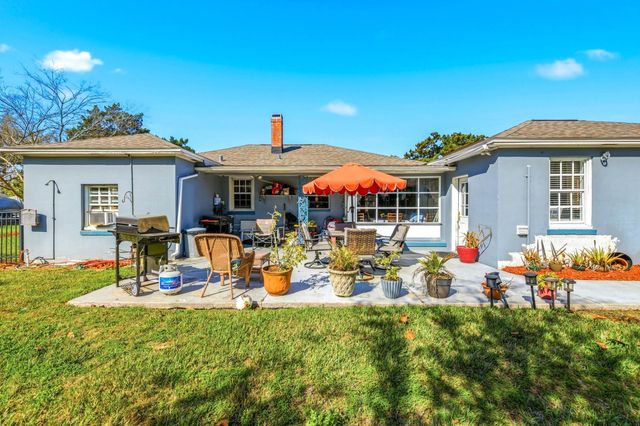16 Menendez Rd, St Augustine, FL 32080