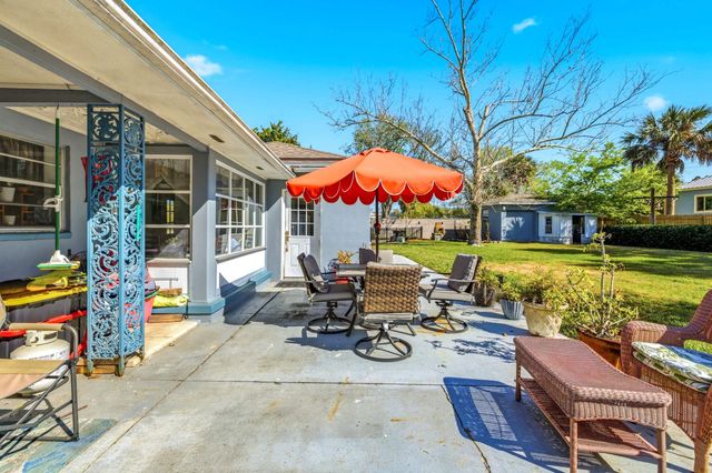 16 Menendez Rd, St Augustine, FL 32080