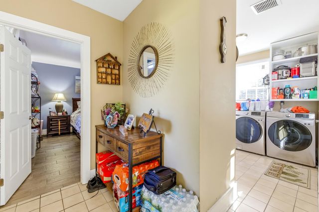 16 Menendez Rd, St Augustine, FL 32080
