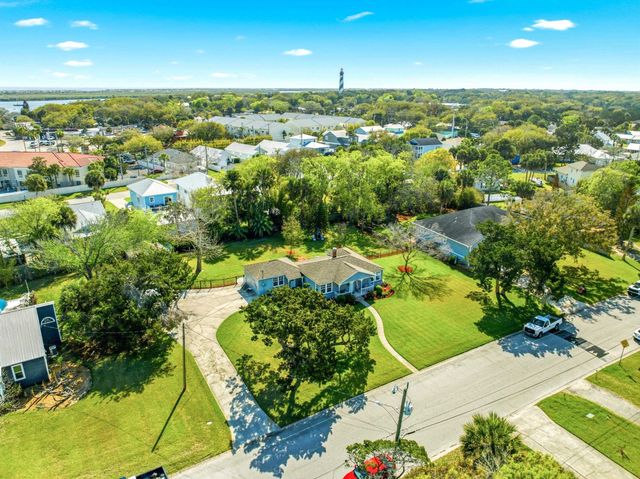 16 Menendez Rd, St Augustine, FL 32080