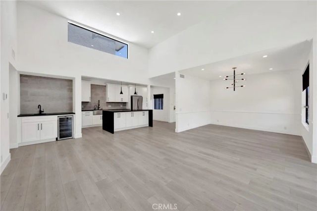 14844 Dickens 301, Sherman Oaks, CA 91403