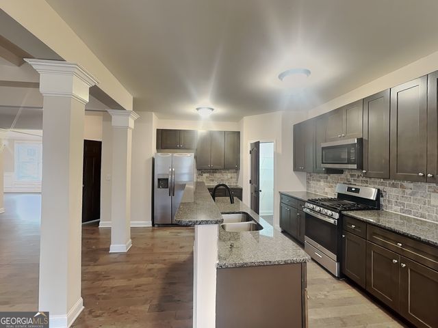 141 Tara Boulevard, Loganville, GA 30052