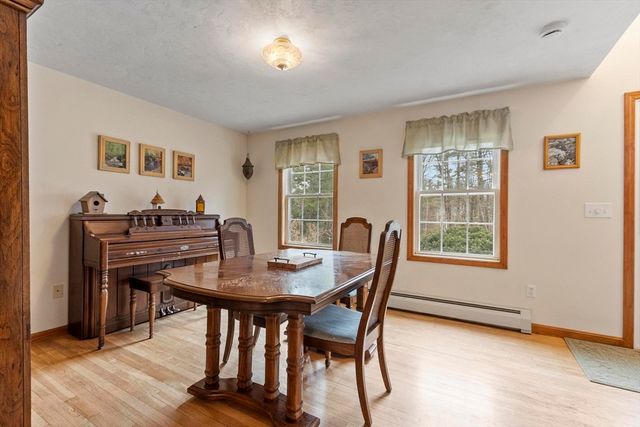 75 Nash Rd, Ashby, MA 01431