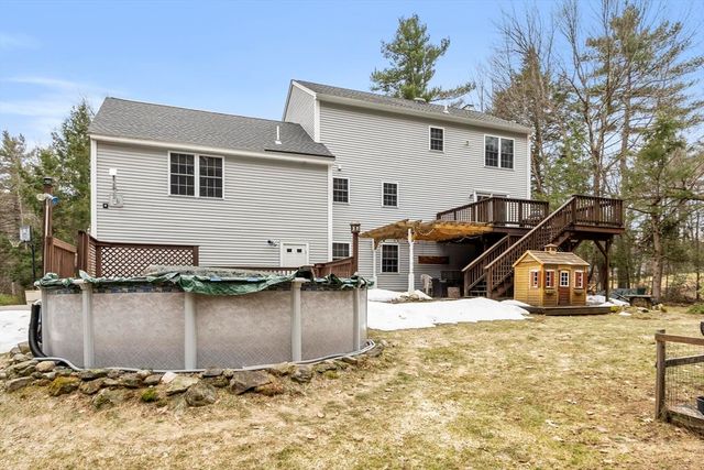 75 Nash Rd, Ashby, MA 01431