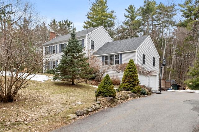 75 Nash Rd, Ashby, MA 01431
