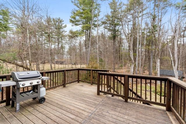 75 Nash Rd, Ashby, MA 01431