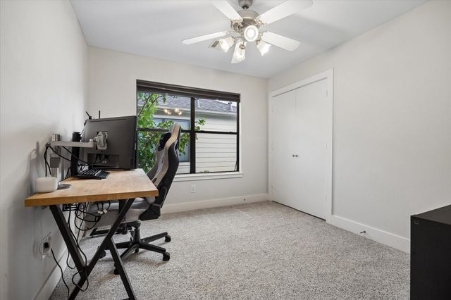 3501 Link Valley Drive 301, Houston, TX 77025