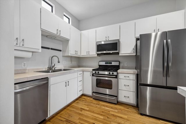 3501 Link Valley Drive 301, Houston, TX 77025