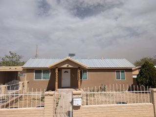 140 65TH Street NW, Albuquerque, NM 87105