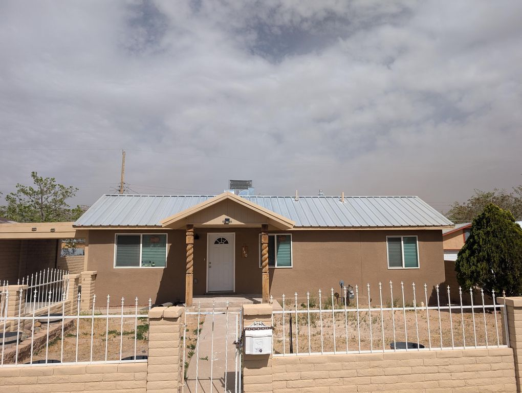 140 65TH Street NW, Albuquerque, NM 87105