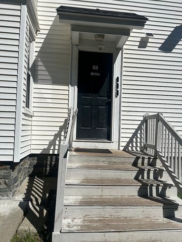 35 Newcomb Pl 3, Taunton, MA 02780