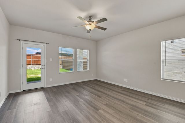 810 Honeydew Lane, Princeton, TX 75071