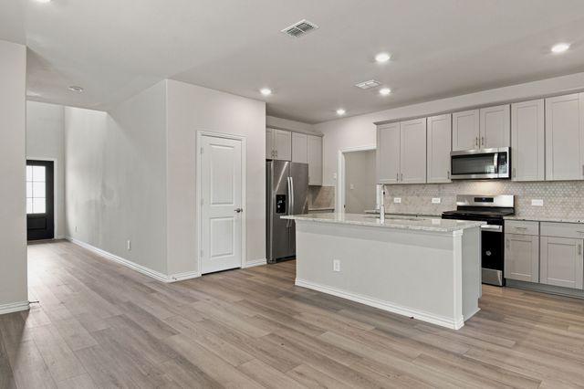810 Honeydew Lane, Princeton, TX 75071