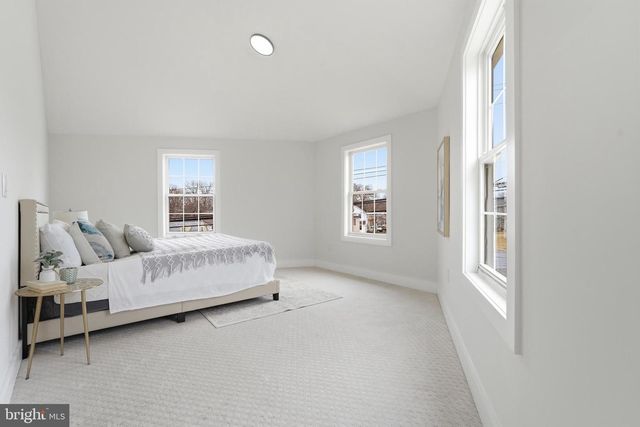 4414 71ST AVE, Hyattsville, MD 20784