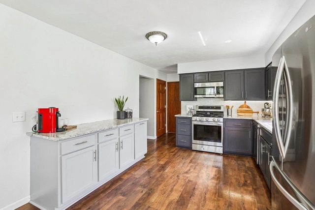 1625 Trails End, Marshall, WI 53559