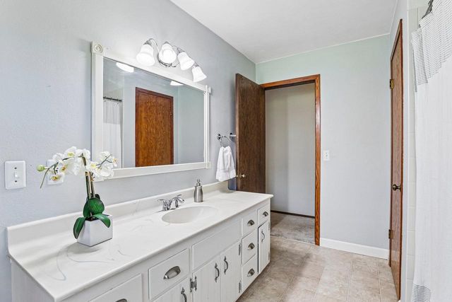 1625 Trails End, Marshall, WI 53559