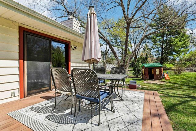 1625 Trails End, Marshall, WI 53559