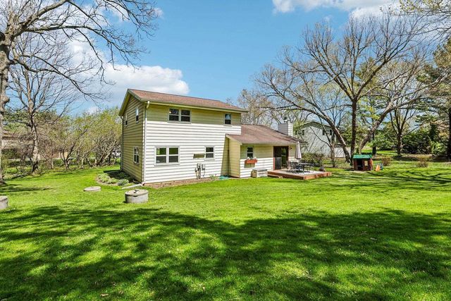 1625 Trails End, Marshall, WI 53559