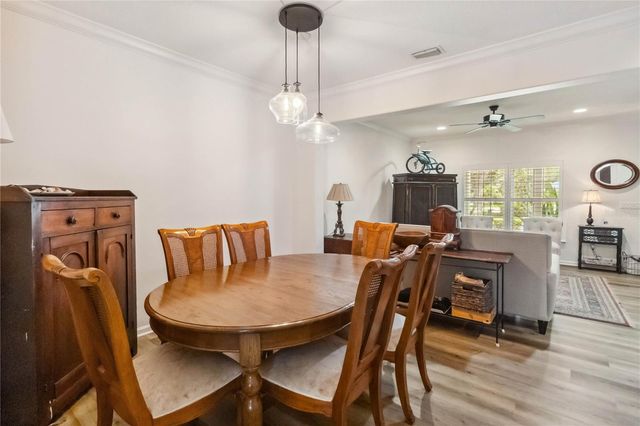 9686 CYPRESS PINE STREET, Orlando, FL 32827