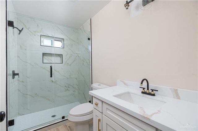 1303 Carlos Drive, Alamo, TX 78516