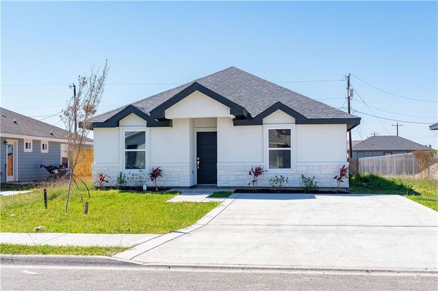 1303 Carlos Drive, Alamo, TX 78516