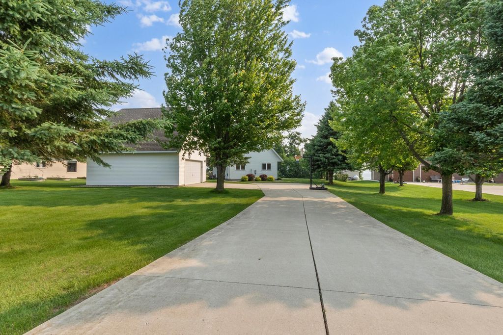 13771 Schuelke Beach Road NW, Leaf Valley Twp, MN 56354