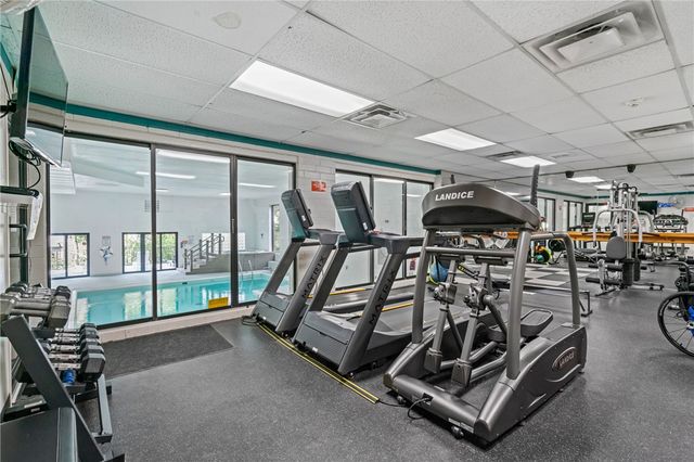 5600 Munhall Rd 606, Squirrel Hill, PA 15217