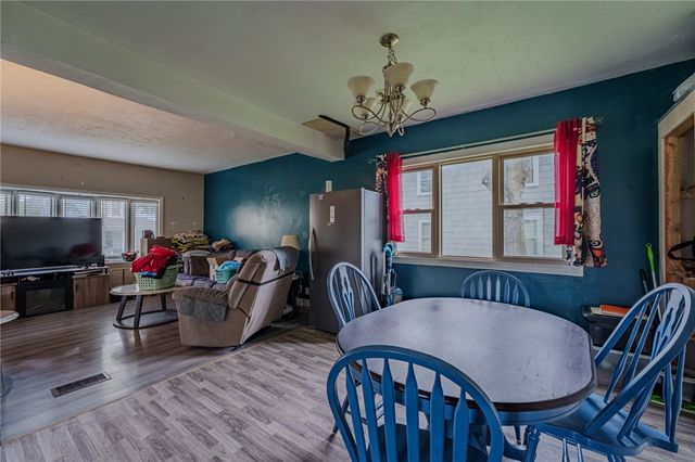 16 Springway Drive, Dayton, OH 45415
