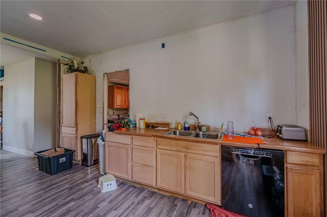 16 Springway Drive, Dayton, OH 45415