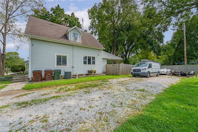 16 Springway Drive, Dayton, OH 45415