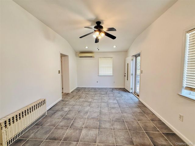 1374 Hobart Avenue, Bronx, NY 10461