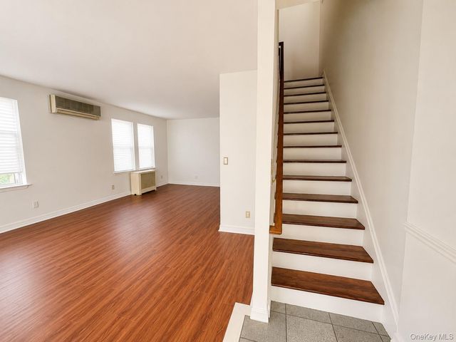 1374 Hobart Avenue, Bronx, NY 10461