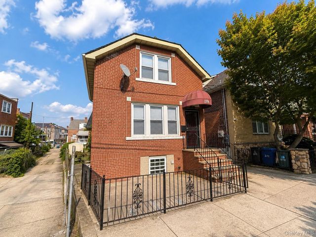 1374 Hobart Avenue, Bronx, NY 10461