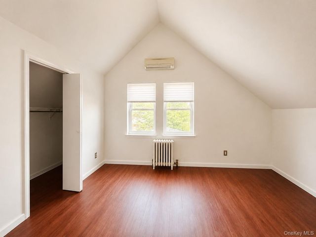 1374 Hobart Avenue, Bronx, NY 10461