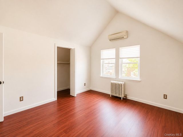 1374 Hobart Avenue, Bronx, NY 10461