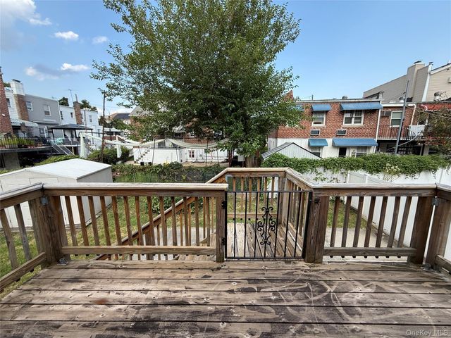 1374 Hobart Avenue, Bronx, NY 10461