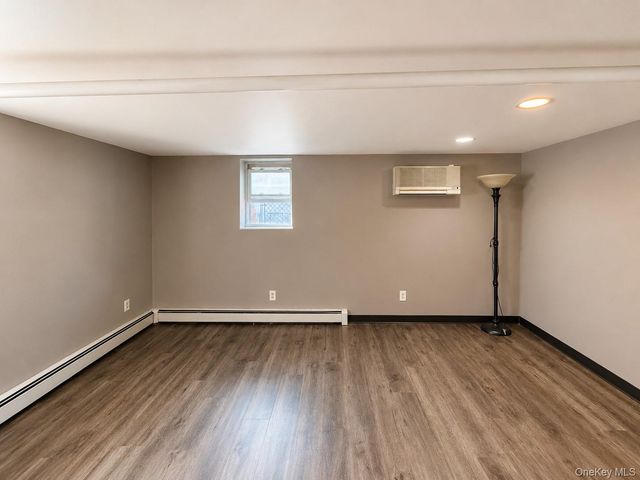 1374 Hobart Avenue, Bronx, NY 10461