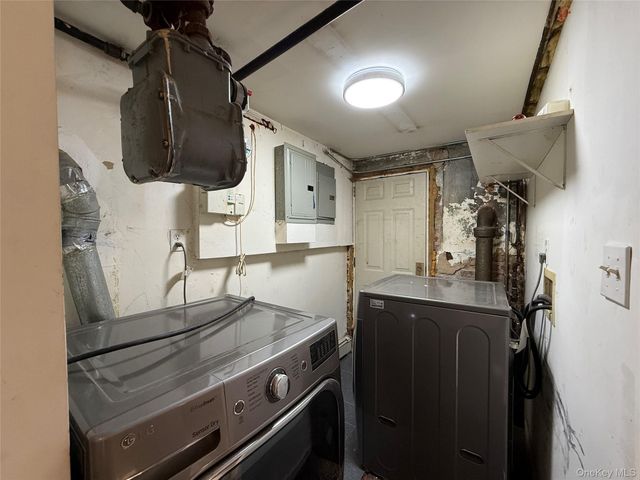 1374 Hobart Avenue, Bronx, NY 10461