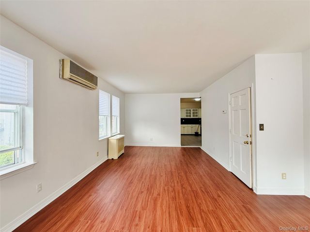 1374 Hobart Avenue, Bronx, NY 10461