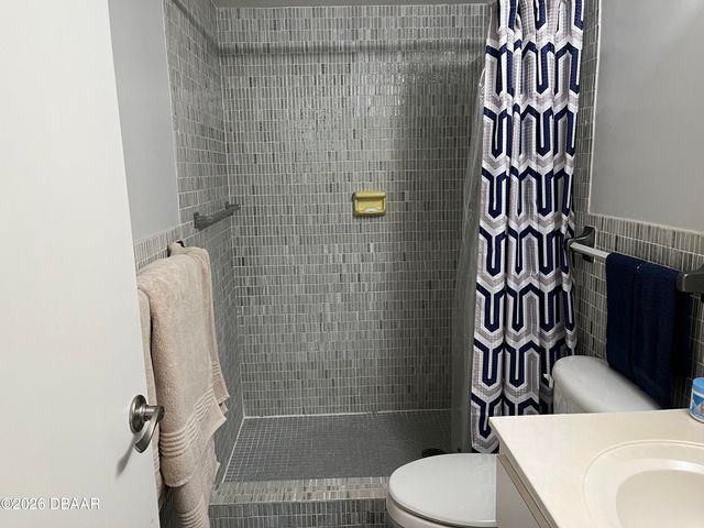 1224 S Peninsula Dr Apt 322, Daytona Beach, FL 32118