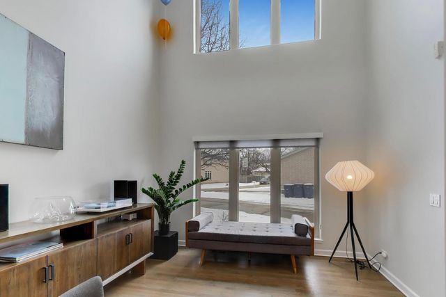 70 Spencer Court, Deerfield, IL 60015