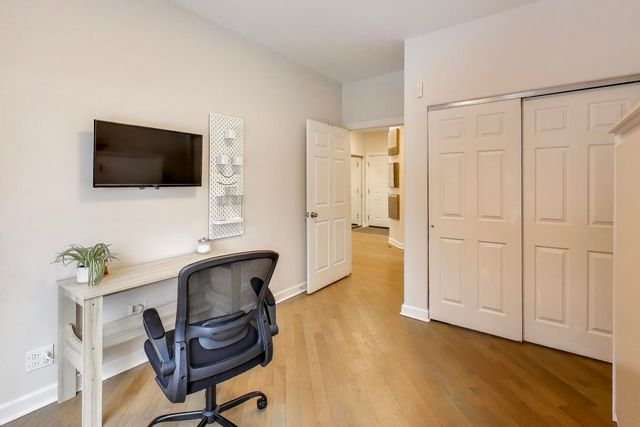 70 Spencer Court, Deerfield, IL 60015