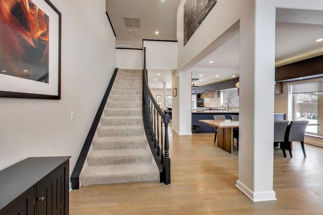 70 Spencer Court, Deerfield, IL 60015